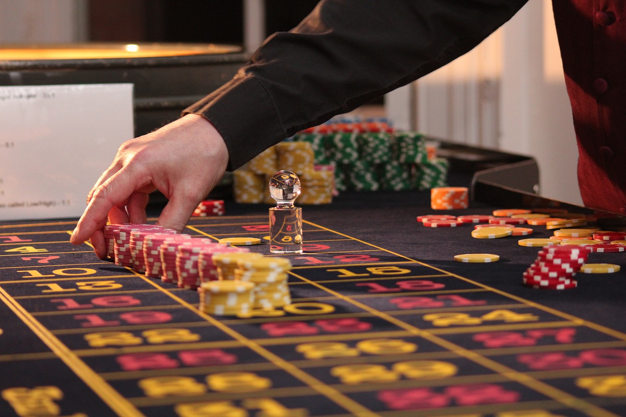 find out how you can get freebies and more from online casinos